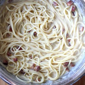 špagety carbonara Billa